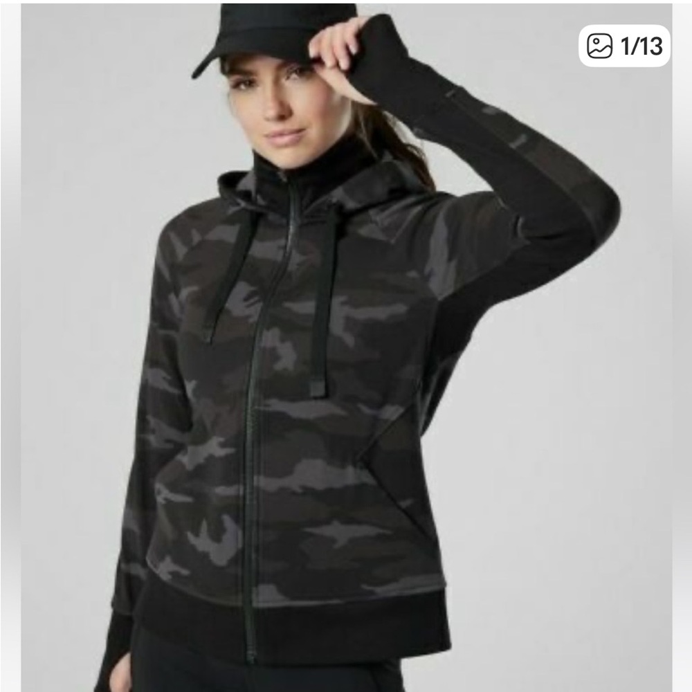 Athleta Stronger Hoodie Camo Full Zip Jacket Black Grey Size Medium Thumbholes